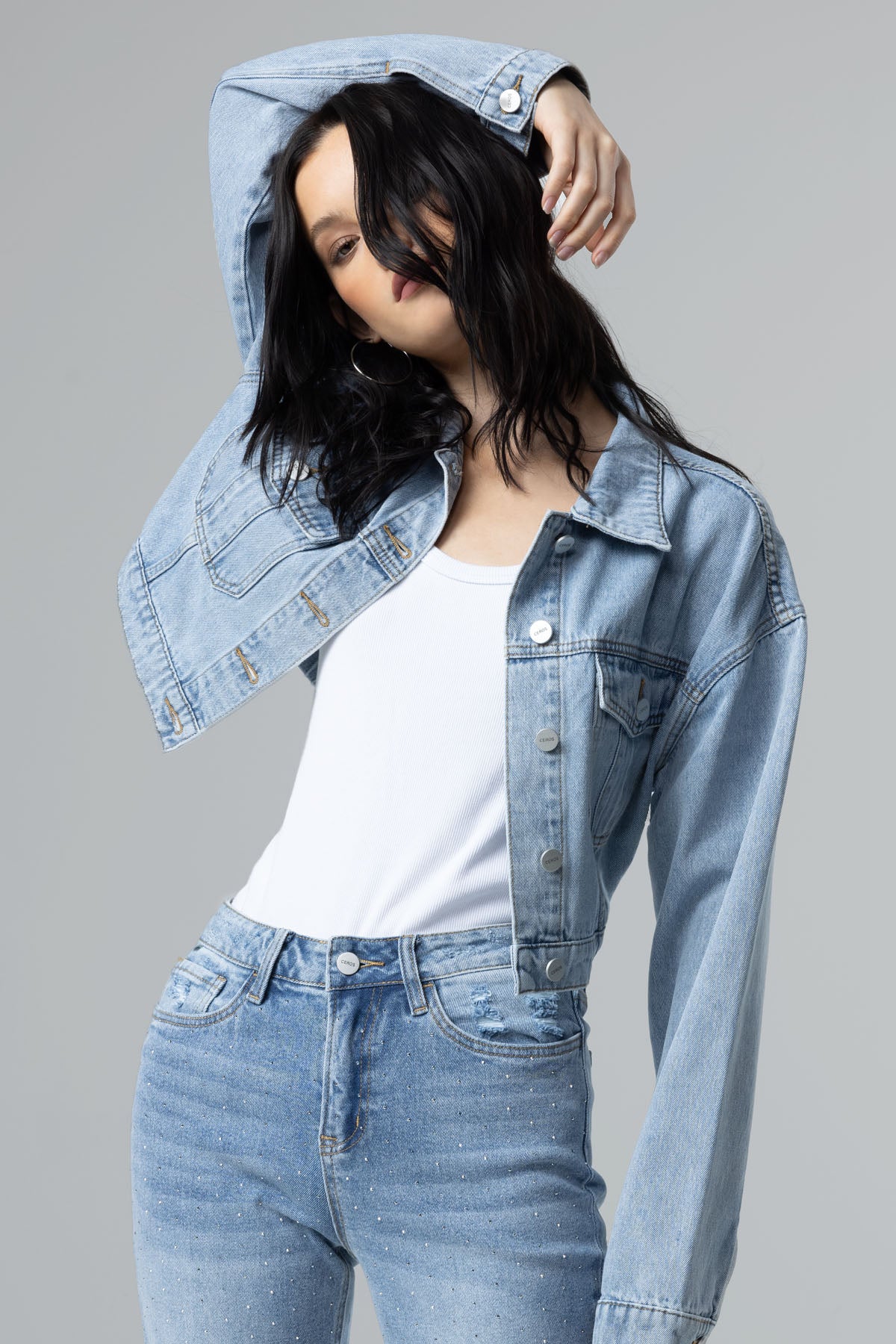 Allison Cropped Boyfriend Denim Jacket - Laguna
