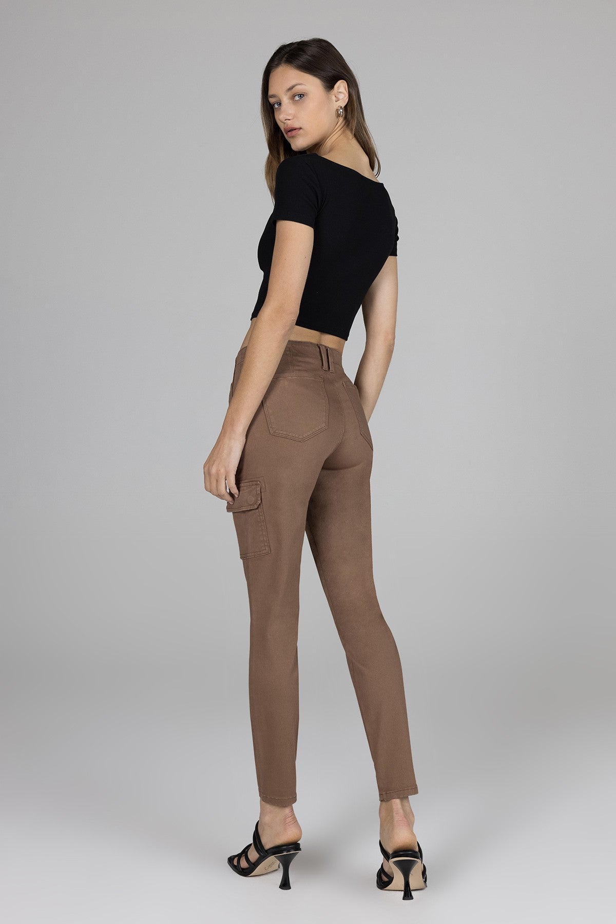 Madeline Mid Rise Cargo Skinny - Brown